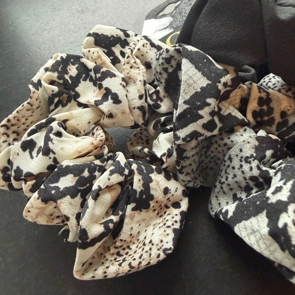 nOir 3 Pack Hair Scrunchies Black and Snakeskin Animal Print New with Tags